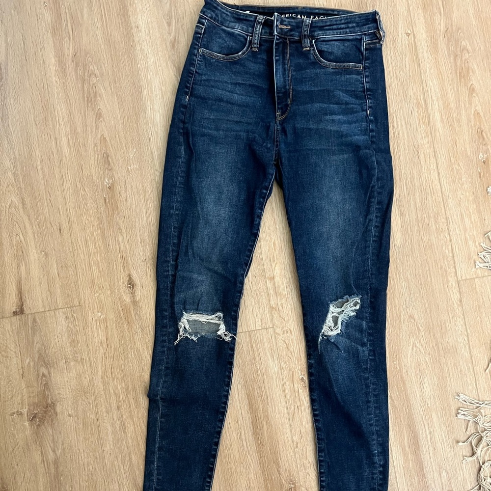 Distressed Skinny Jeans